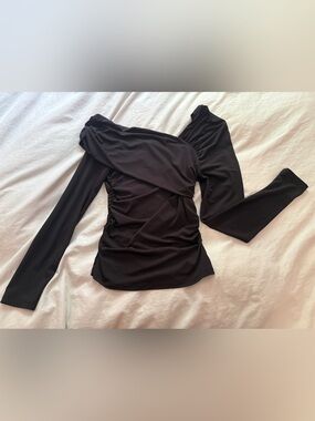 H&M Black Asymmetric One-Shoulder Ruched Long Sleeve Top